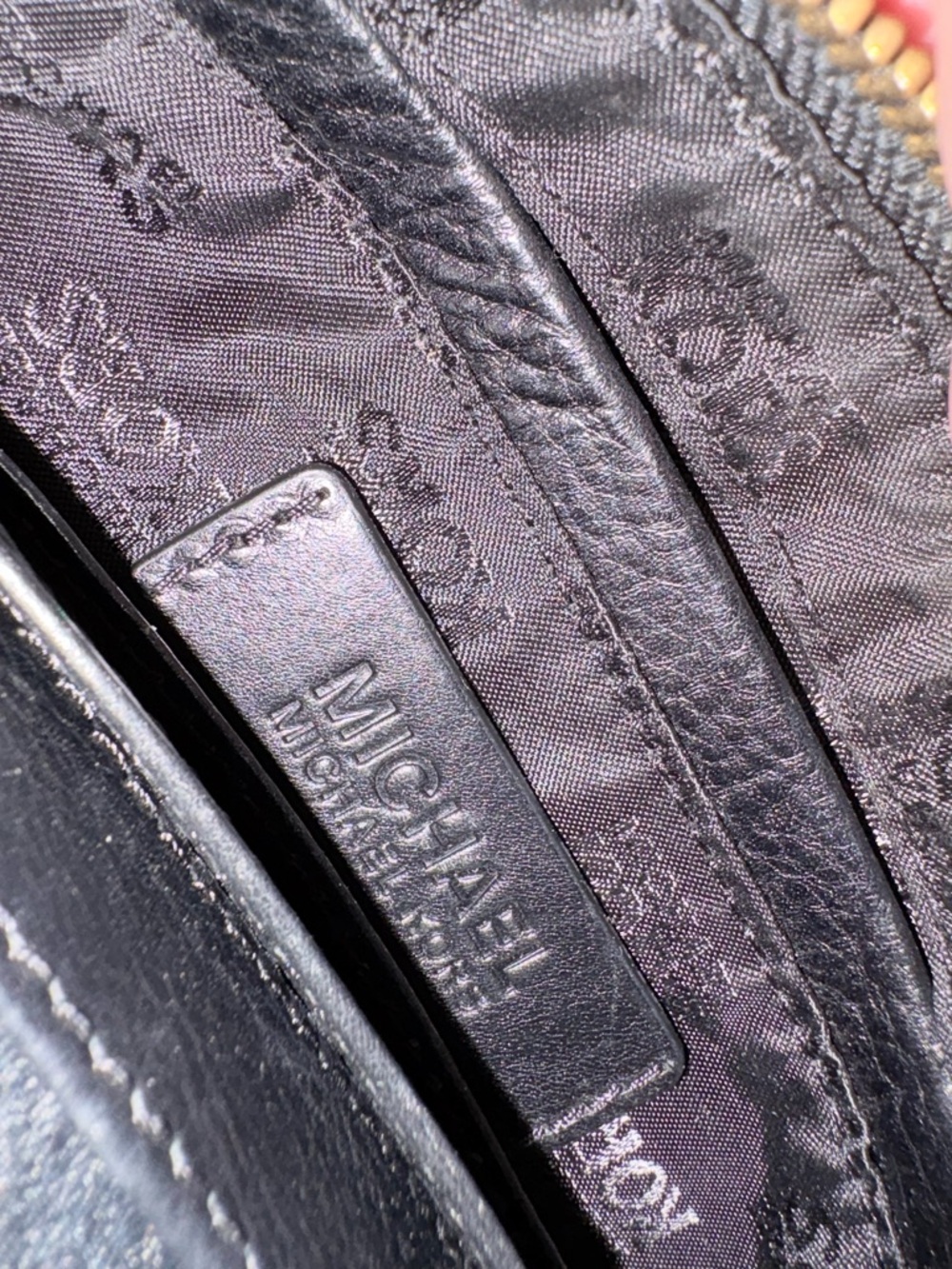 Michael Kors Black & Gray Signature MK Wristlet - Picture 5 of 6